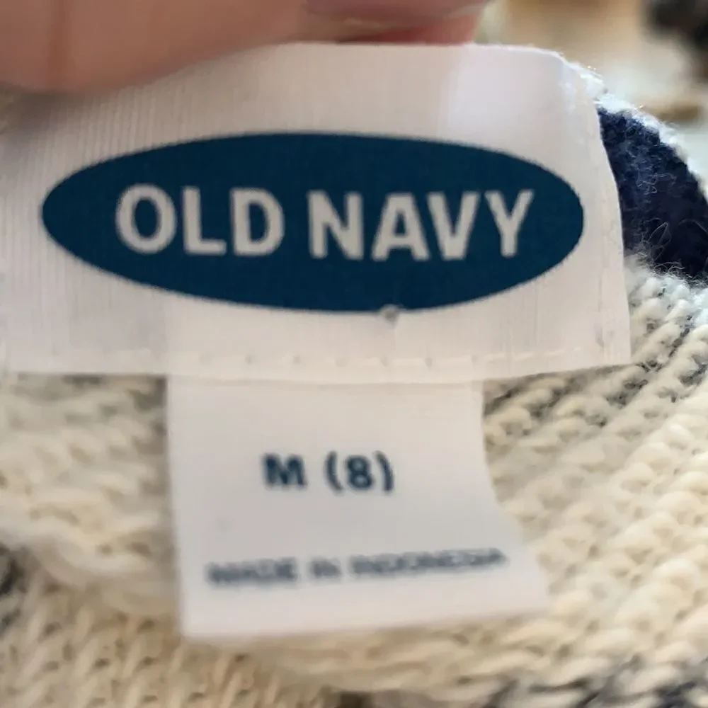 3/$30 Old Navy boy’s striped blue and cream hooded pullover . Size M (8)
